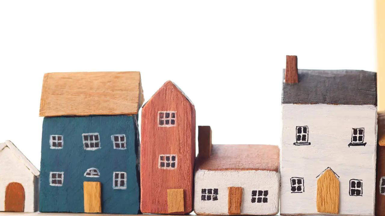 Will there be a house price crash in 2023?